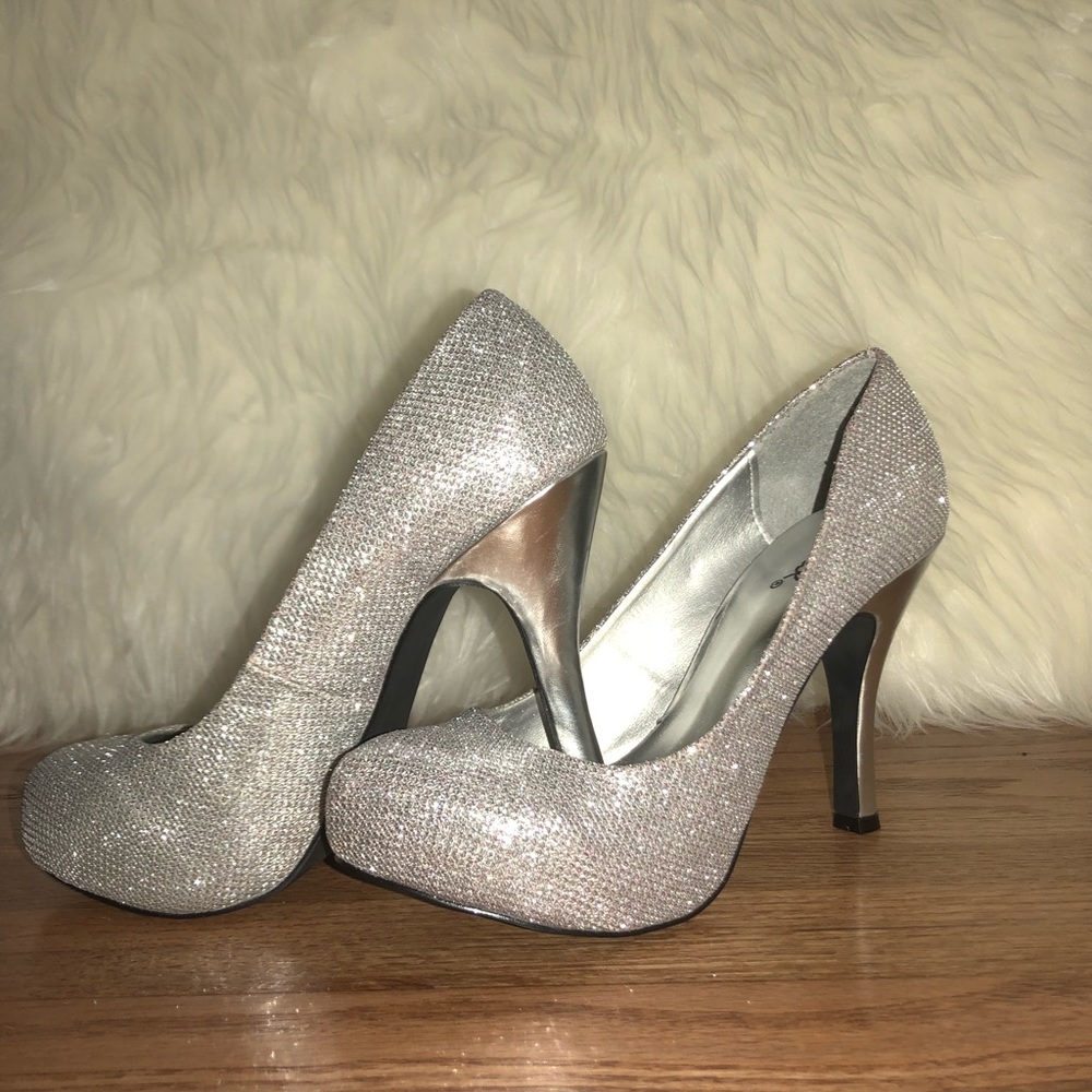 Silver Glitter Pumps